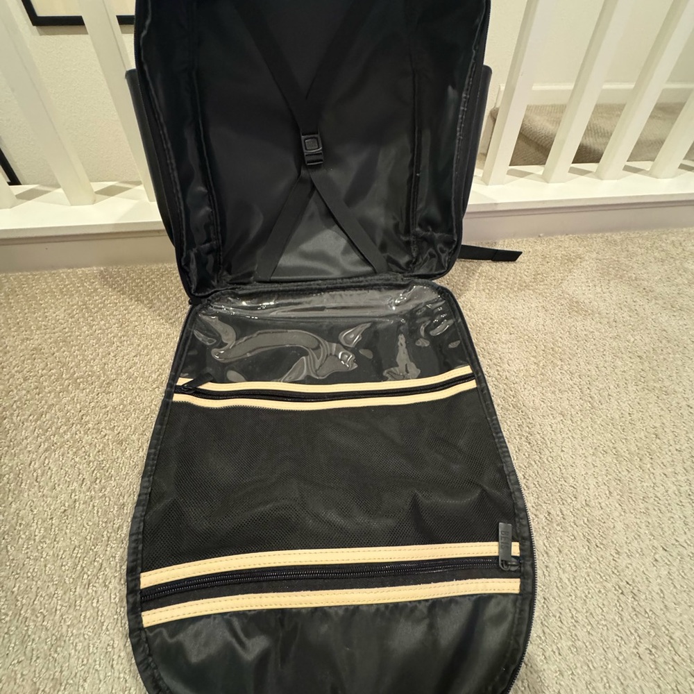 BEIS Black Backpack - Picture 6 of 9